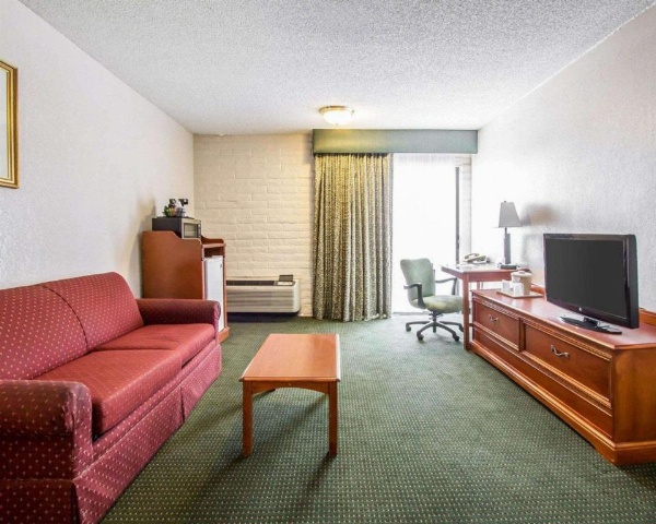 Quality Inn Tucson image 19