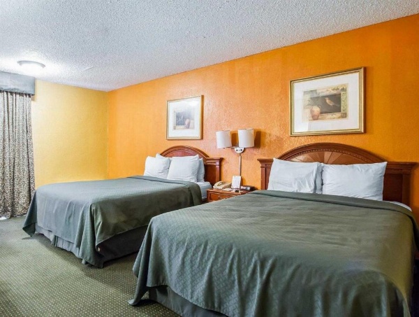 Quality Inn Tucson image 21
