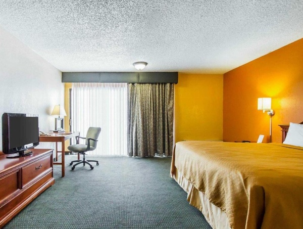 Quality Inn Tucson image 24
