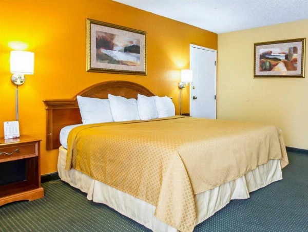 Quality Inn Tucson image 29
