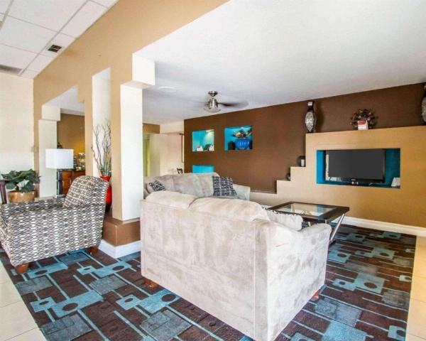 Quality Inn Tucson image 6